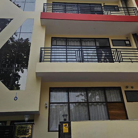 Ashirwaad 249 Acomodação com café da manhã Grander Noida Exterior foto